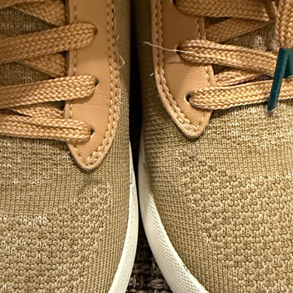 Vessi Weekend Classic Women’s Waterproof Sneakers (size 6) - Picture 5 of 8